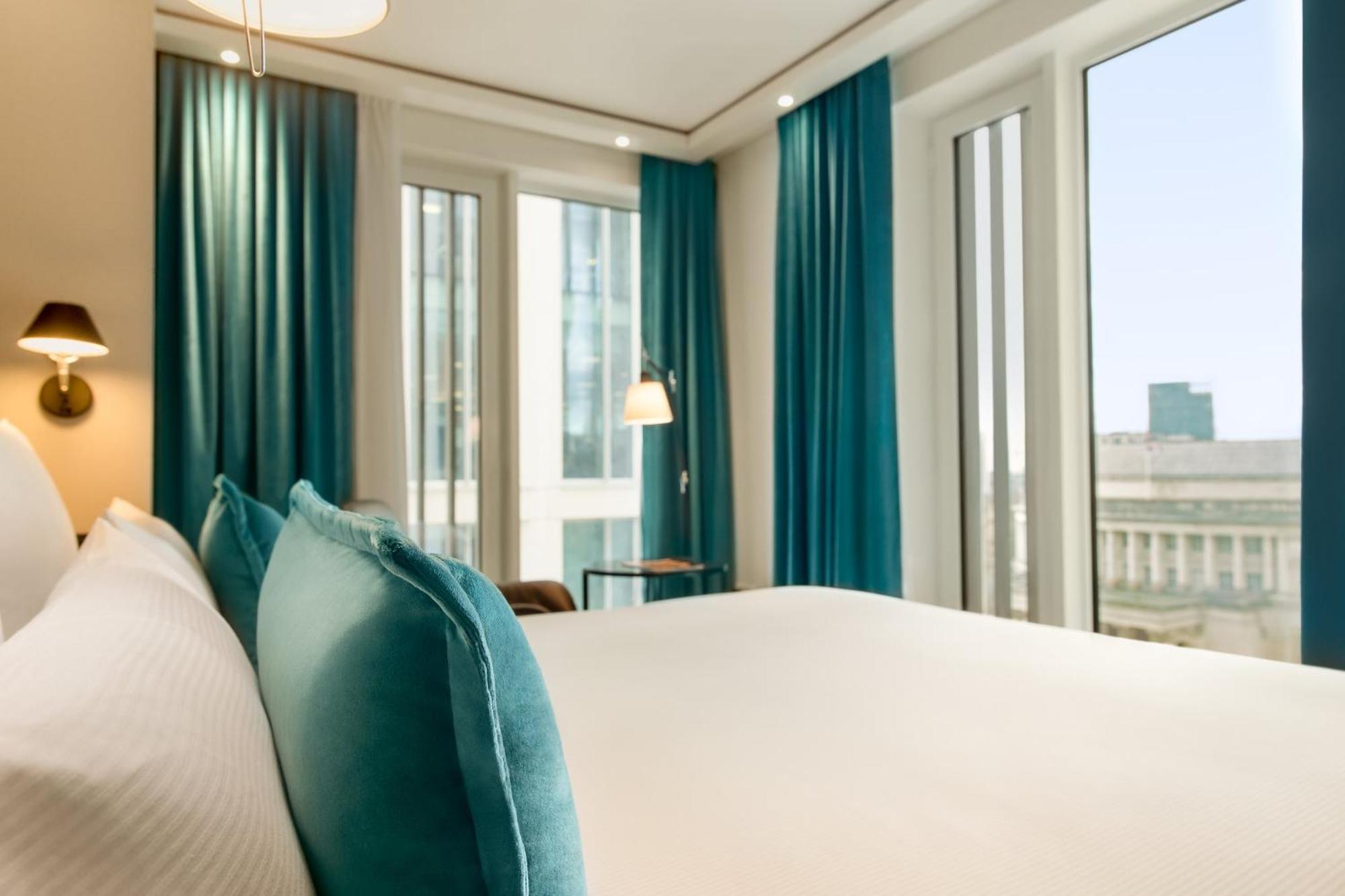 Motel One Manchester-St. Peter'S Square Экстерьер фото